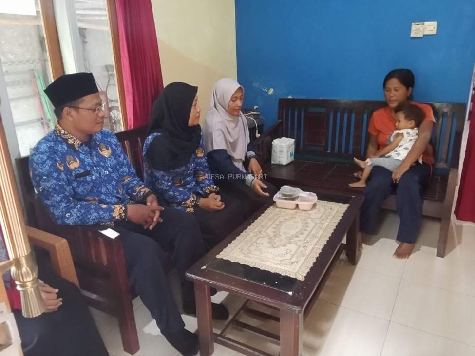 Desa Purwasari Salurkan Program GENTING untuk Cegah Stunting pada Balita